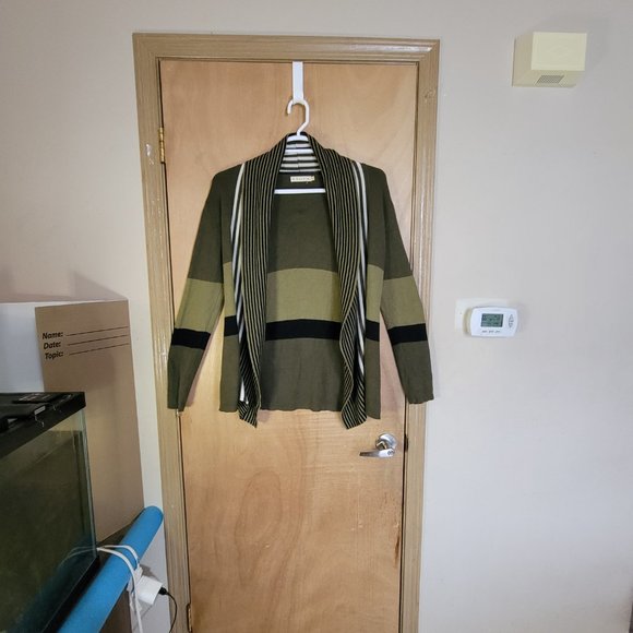 Kaily K L Cardigan Sweater Green Striped - Picture 4 of 5